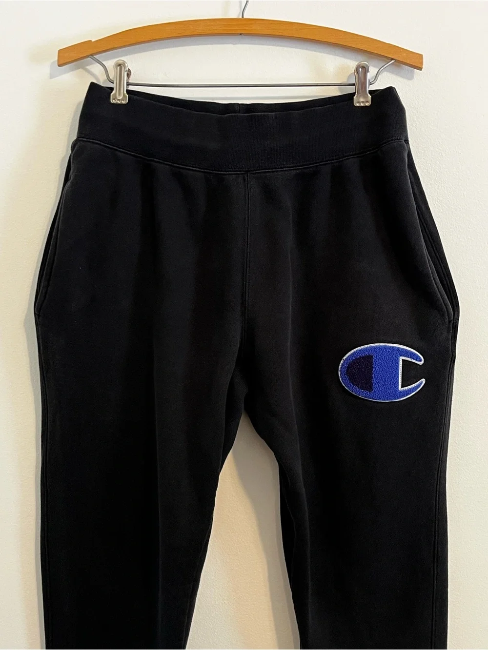 Champion Reverse Weave Joggers EUC Men’s Medium Black Big C Logo Sweatpants Y2K